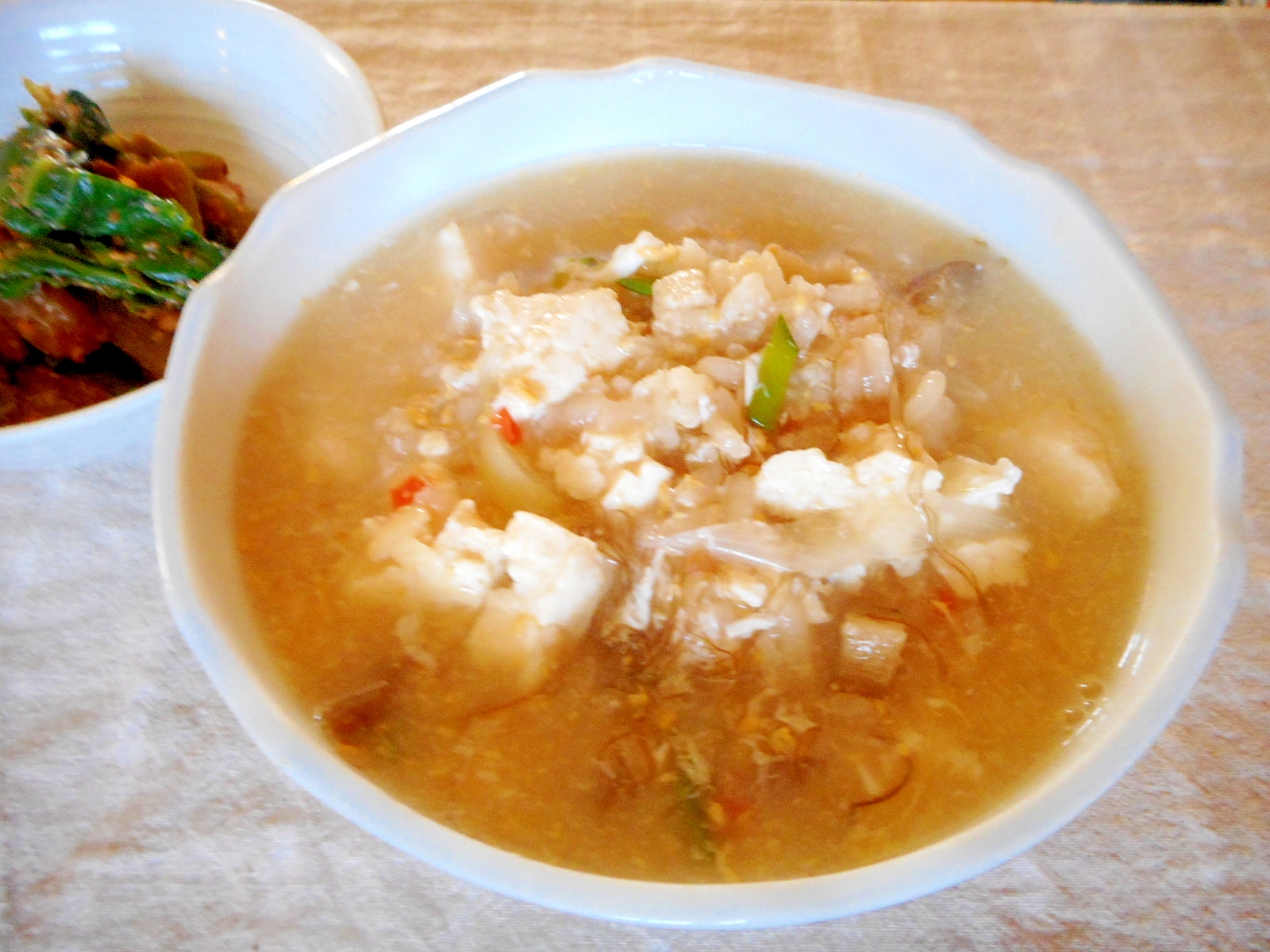 炊き込みご飯と豆腐の卵雑炊