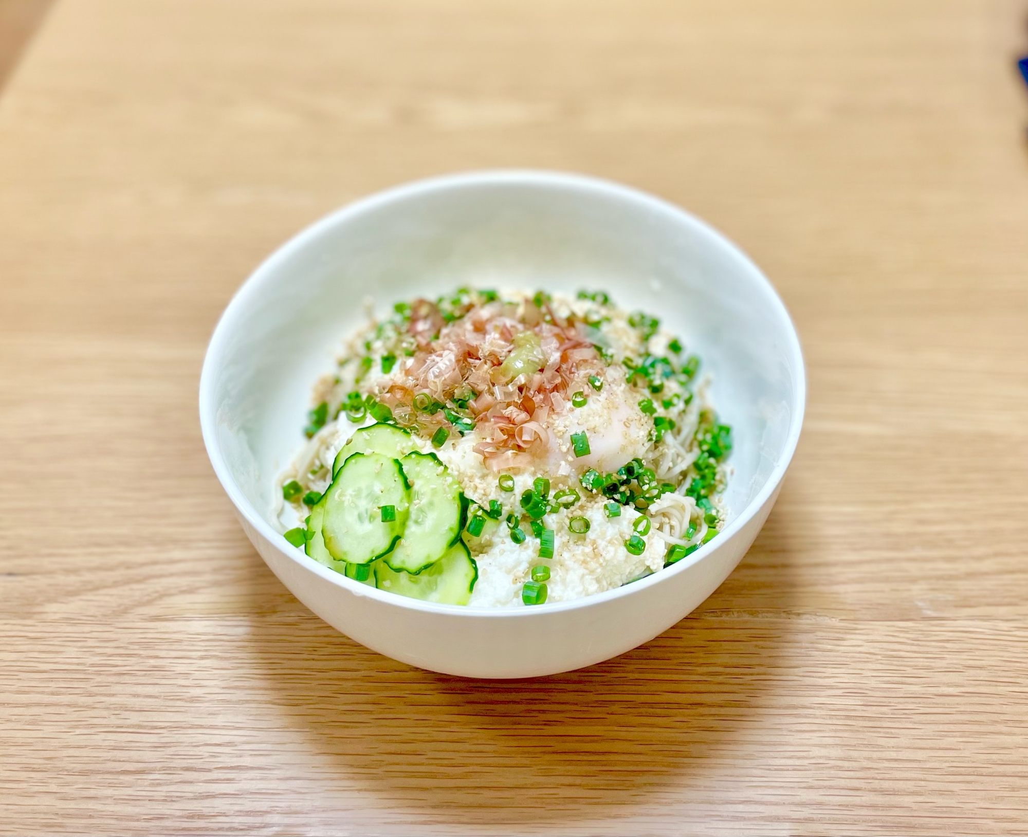 ふわふわ豆腐の冷たいお蕎麦