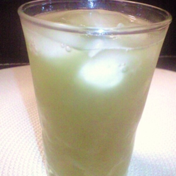 甘味を抑えた微炭酸 炭酸野菜ジュース その1 レシピ 作り方 By ひ たん73 楽天レシピ 甘味を抑えた微炭酸 炭酸野菜ジュース その1 レシピ 作り方 By ひ たん73 楽天レシピ