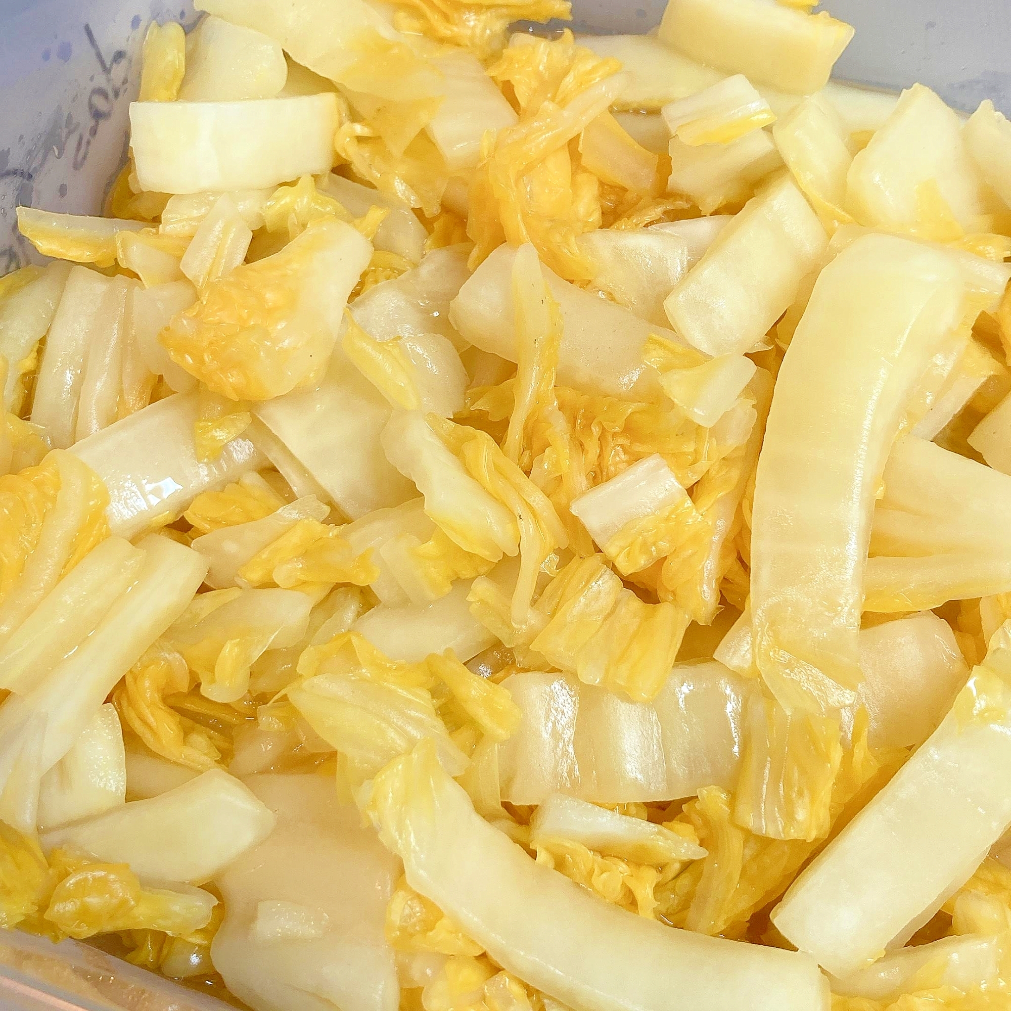 <火を使わない>レンジでチン!白菜の白だし煮