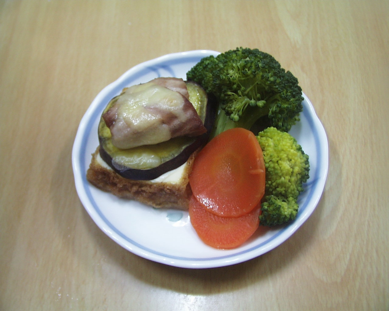 厚揚げの重ね焼きの添え物