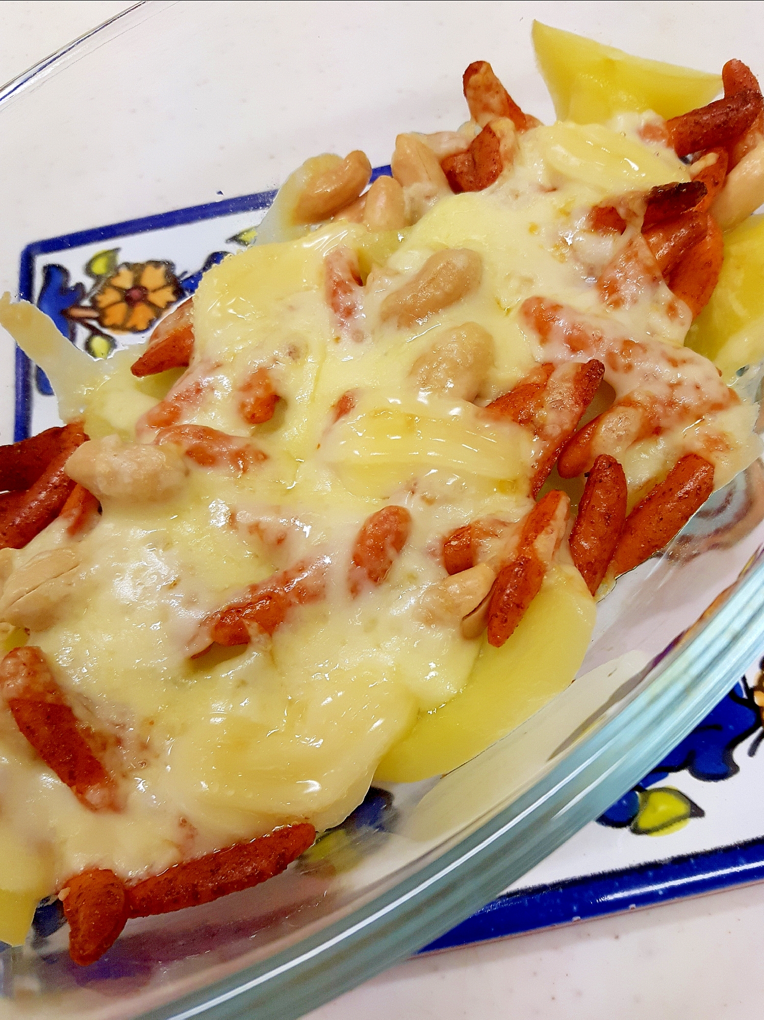 簡単おつまみ!柿の種withジャガイモ&チーズ♪