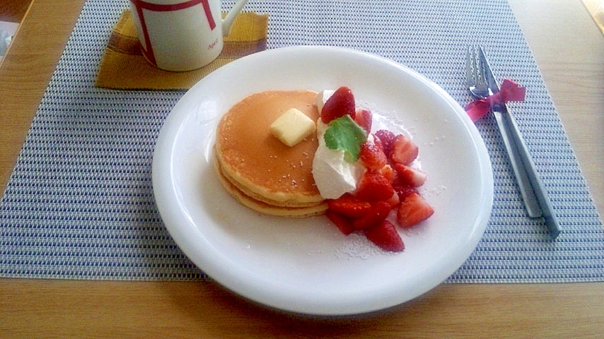 簡単カフェ風☆いちごパンケーキ