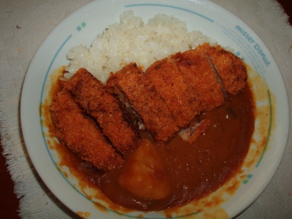 子供用に作りました。食欲旺盛で大きなカツカレーでしたが完食です。喜んで食べていました。
ご馳走さまでした（*^_^*）