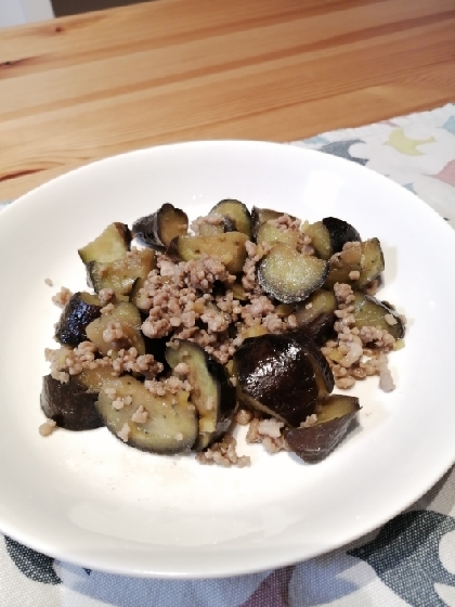 甘辛い味付けでとってもおいしかったです☆生姜もいいですね♪温泉卵もプラスして、もりもり食べました～