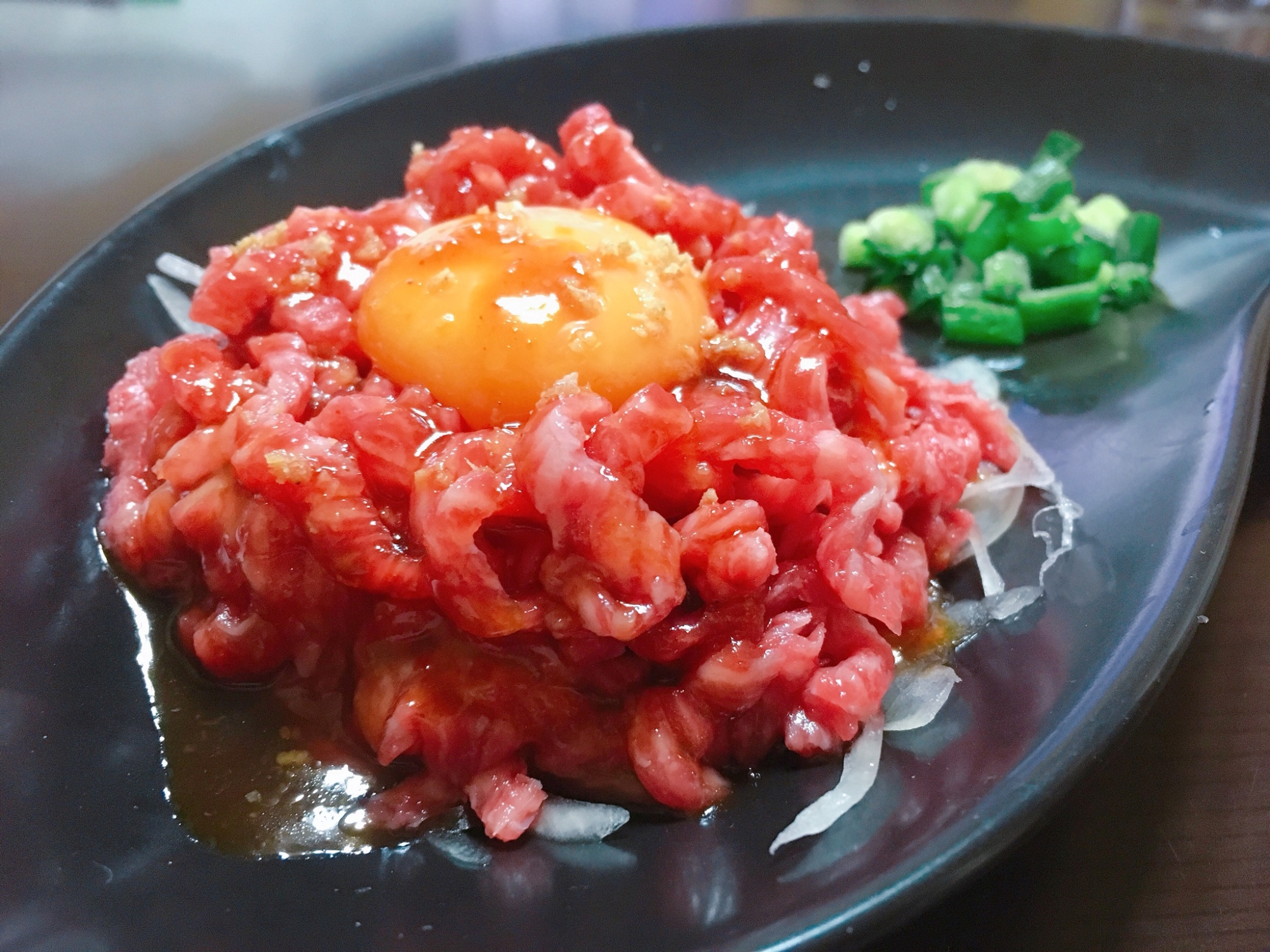 たぶん馬肉ユッケ　〜このタレで決めタレ〜