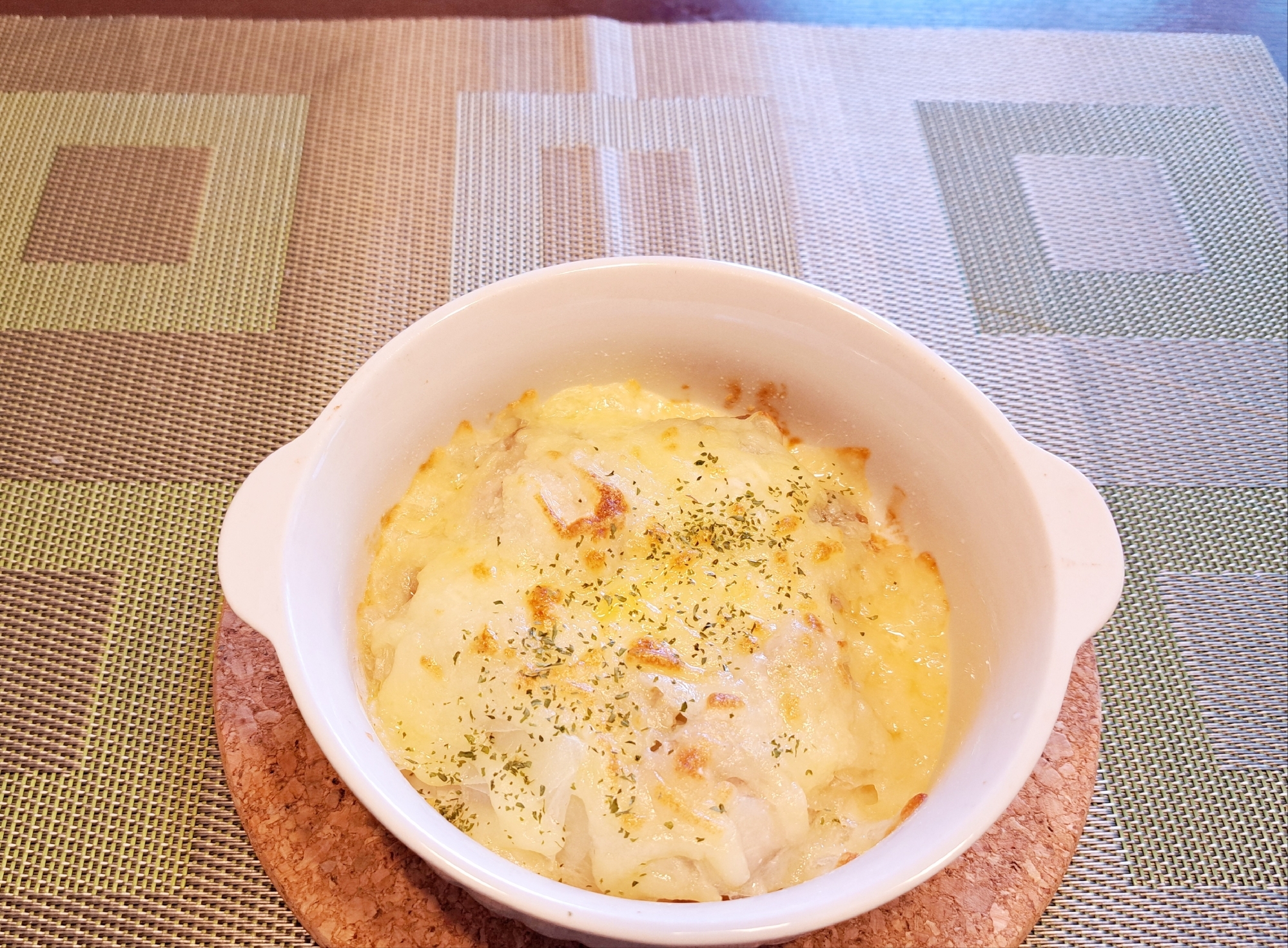 豚肉と じゃがいも の重ね焼きグラタン