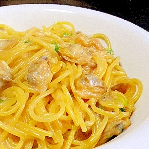 揚げ玉でトロミ付け アサリの和風クリームパスタ レシピ 作り方 By あひる課長 楽天レシピ