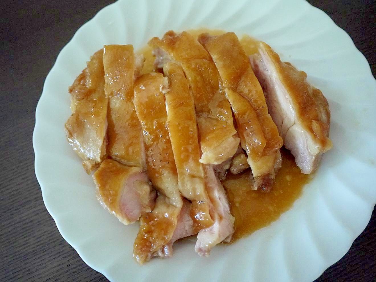 鶏肉のニンニク風味のチャーシュー