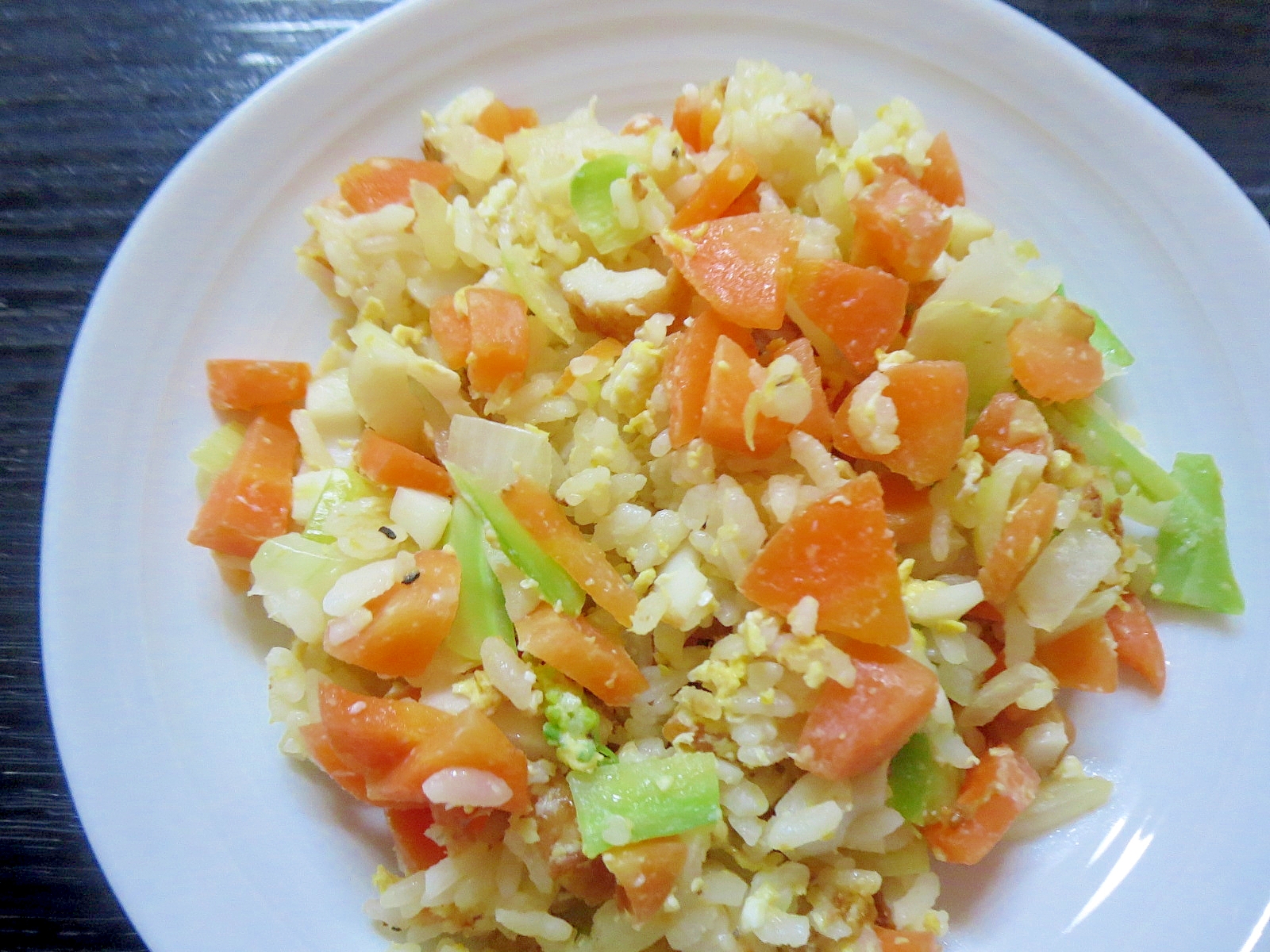 残り野菜の卵炒飯