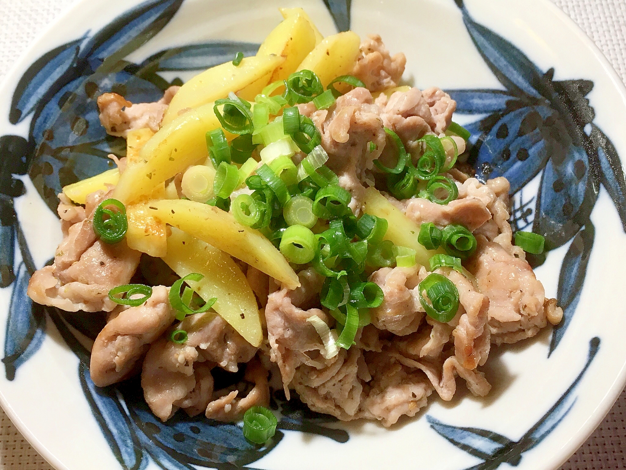 豚バラしゃぶ肉とじゃがいものソテー レシピ 作り方 By さくらもっち 楽天レシピ
