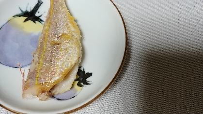 朝ごはんに！いとより鯛の塩焼き