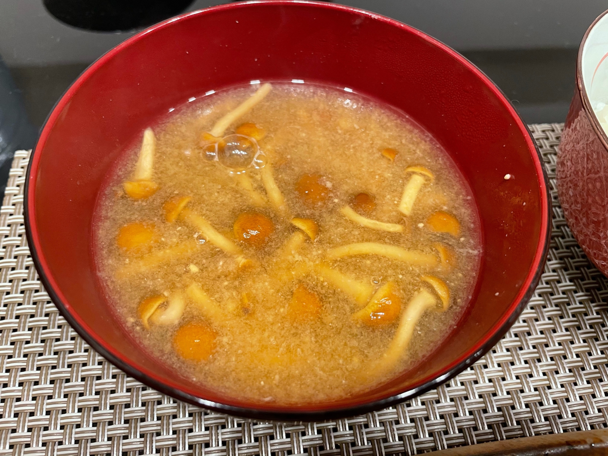 なめこの味噌汁