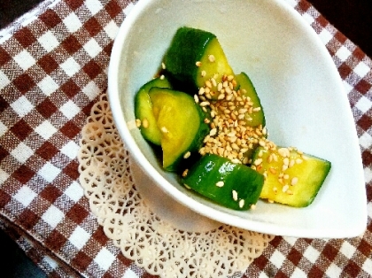 胡瓜のいつもの食べ方以外でレシピを増やしたくて作りました！とっても美味しくて1本軽く食べちゃいました。夏はたくさんリピします！