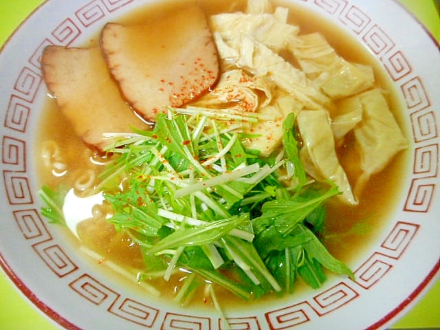 生湯葉と焼き豚の味噌ラーメン