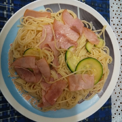 ズッキーニの夏パスタ