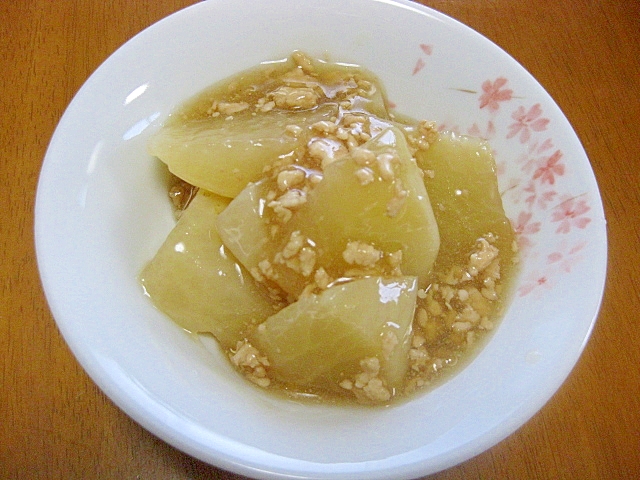 味が染みて美味しい!大根の鶏そぼろ煮♪