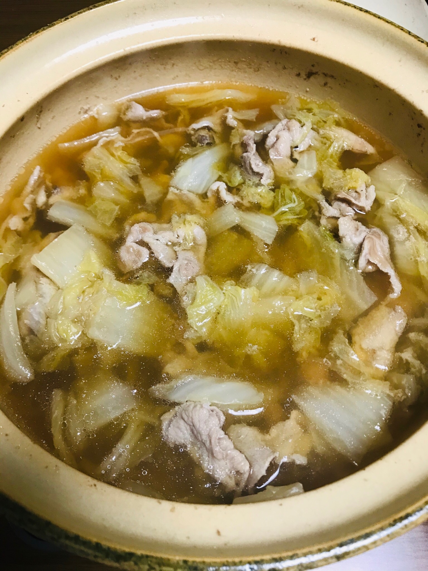 【鍋】寒い冬におすすめする豚肉と白菜の簡単鍋