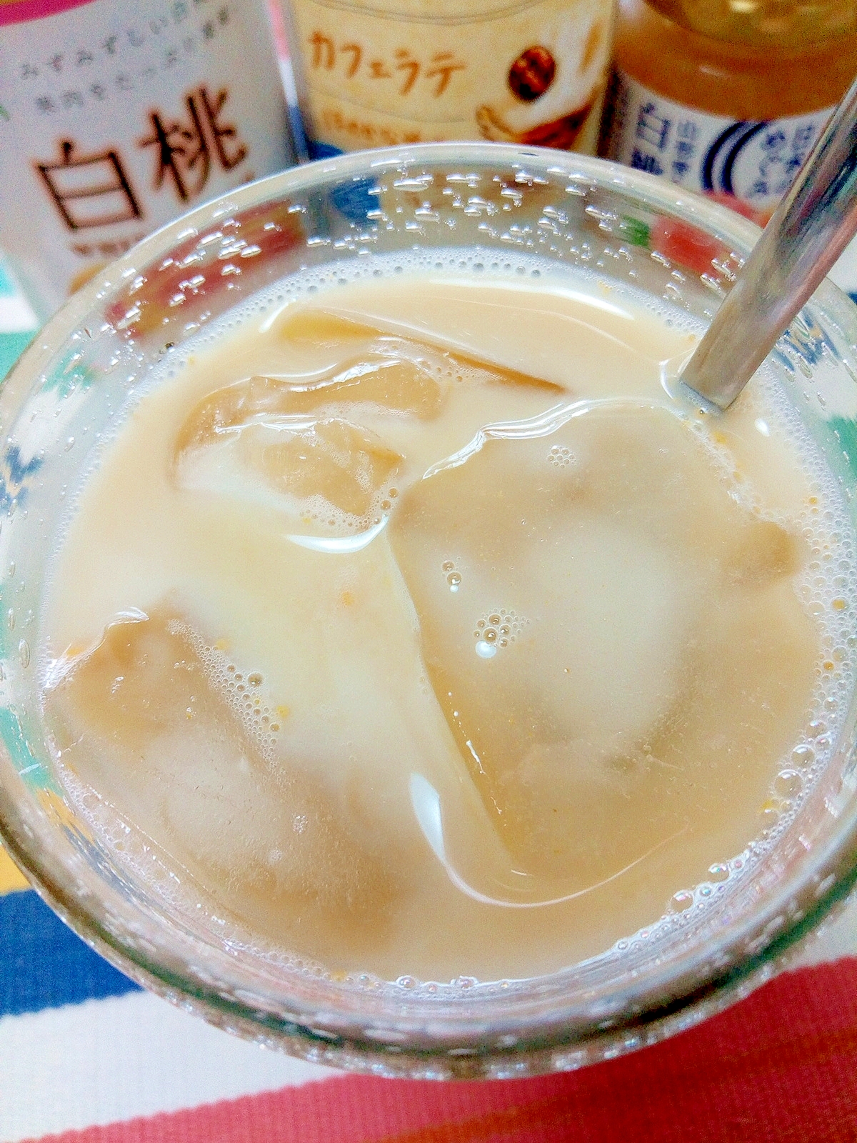 アイス☆桃のカフェラテ♪