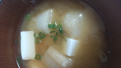 お麩と豆腐の味噌汁