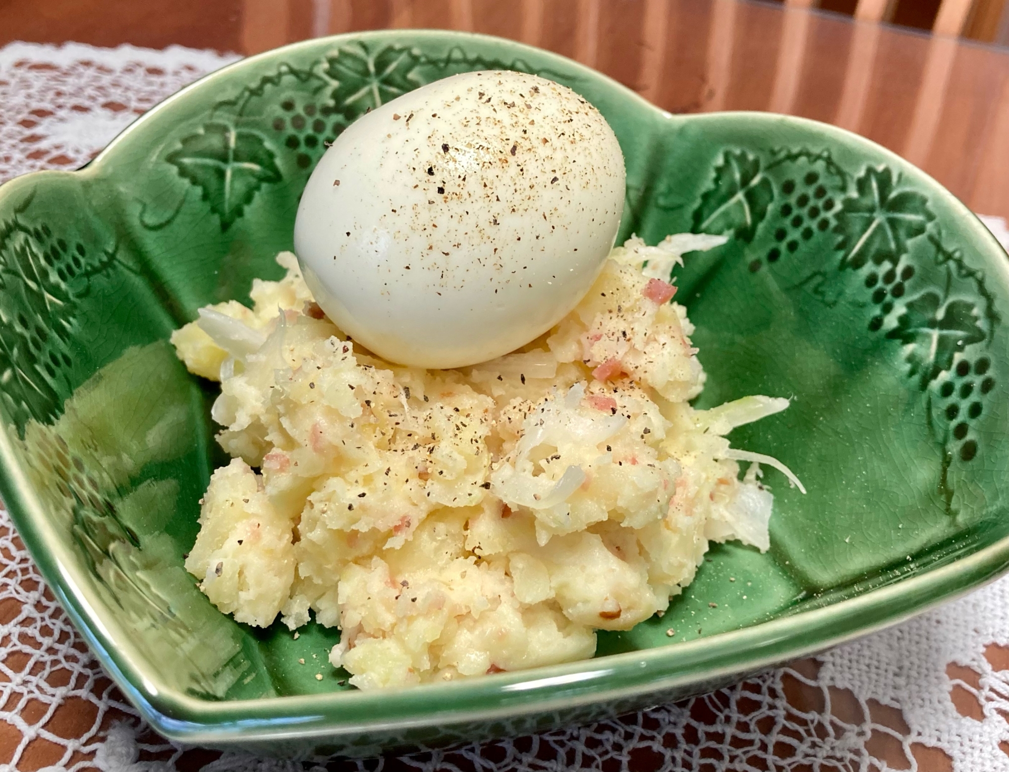 カリカリベーコン&オン・ザ・ゆで卵の☆ポテトサラダ
