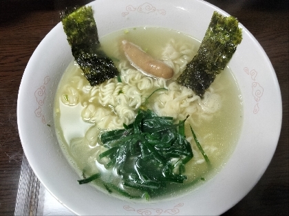 即席ラーメンソーセージ入り