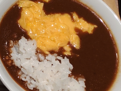 オムカレー