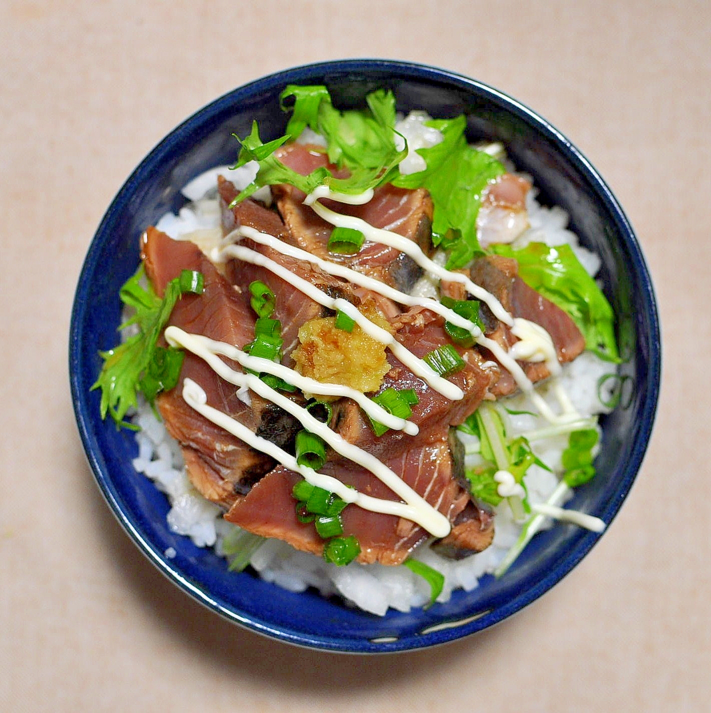 かつおのたたきの漬け丼