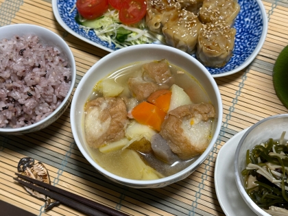 あぶら麩とジャガイモの煮物