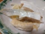 鮭のあらの酒蒸し