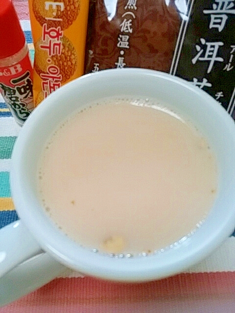 ホッと☆酒粕＆五味茶入りプーアールミルクティー♪