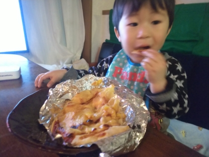 ２歳の息子が大好きなしめじとコーンをトッピングにして一緒に作り美味しく頂きました！また作ります！