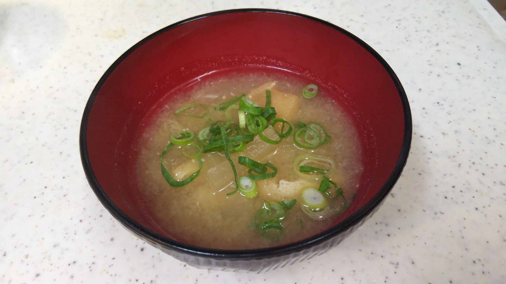 大根と油揚げの味噌汁