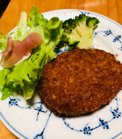 じゃがいもと牛肉のコロッケ