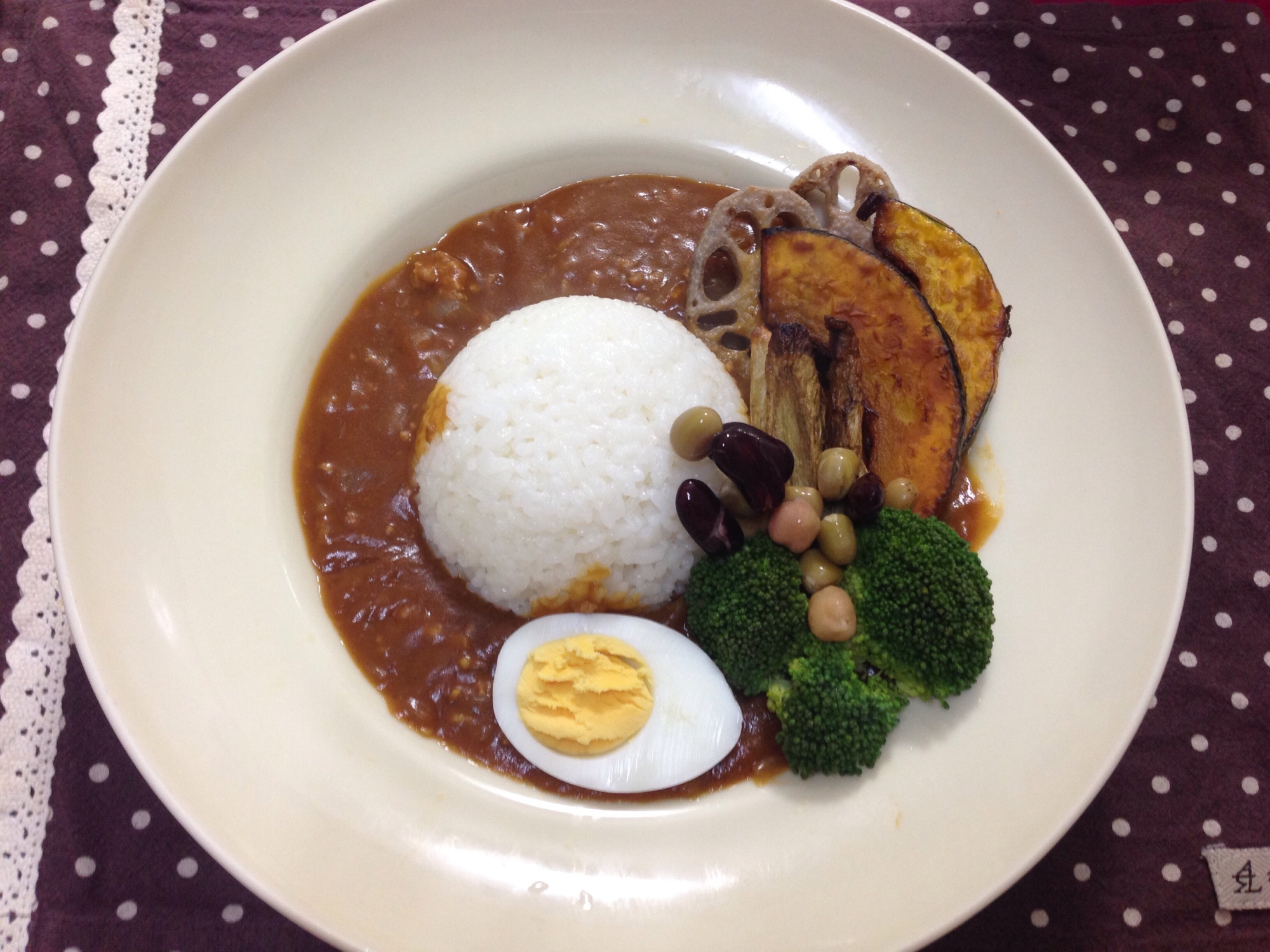 トマトカレーの揚げ野菜添え