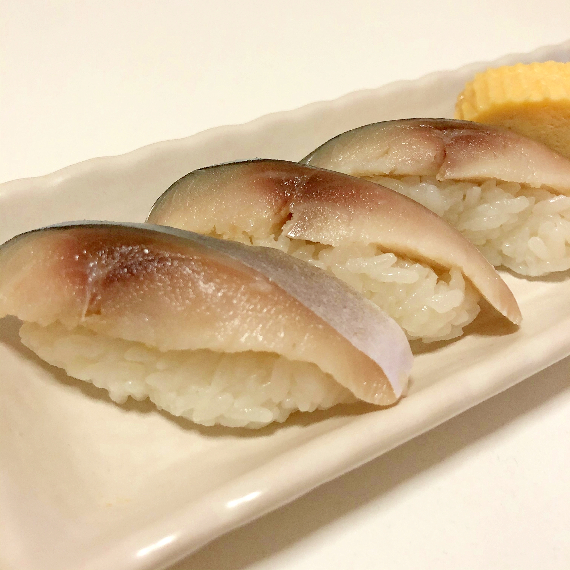 〆さばのミニ春巻き 餃子の皮で レシピ 作り方 By さくすず 楽天レシピ