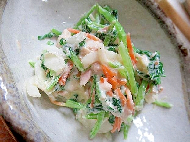 間引き大根のサラダ~♪