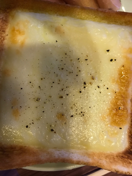 オリーブオイルとチーズ☆トースト