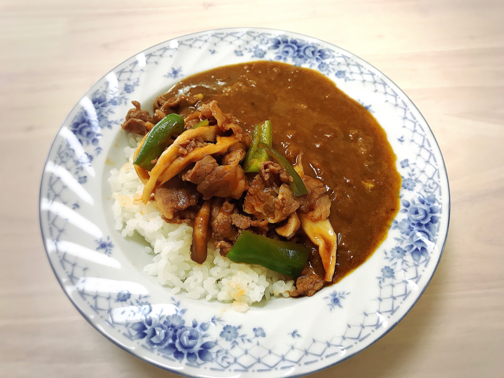 後乗せお肉のごちそうカレー