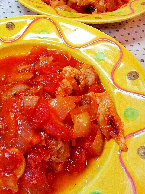 簡単♪鶏もも肉と玉ねぎで✿チキンのトマト煮❤