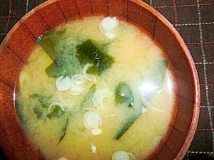 わかめとネギのみそ汁☆