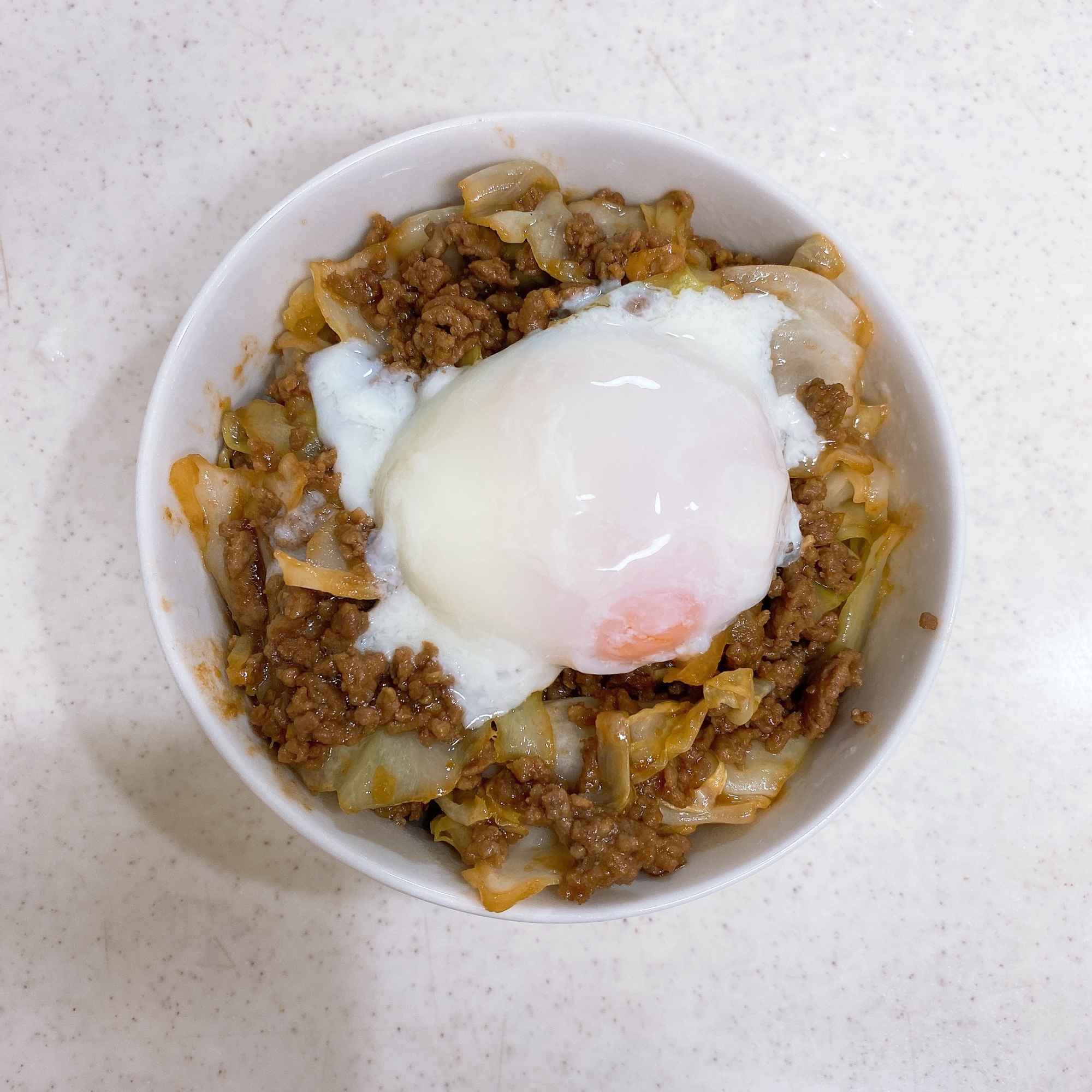 肉味噌キャベツ丼