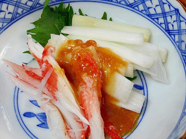 春のおつまみ☆　「ウドとカニ酢味噌和え」