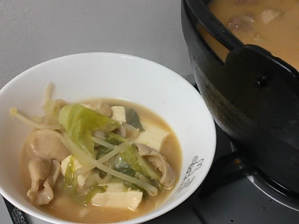 スープを参考に家にある野菜で作りました。体も心もポカポカ。おいしくいただきました。砂糖が入った鍋で子供にはよかったみたいです。