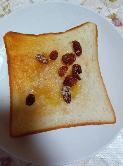 朝食♪バターレーズントースト