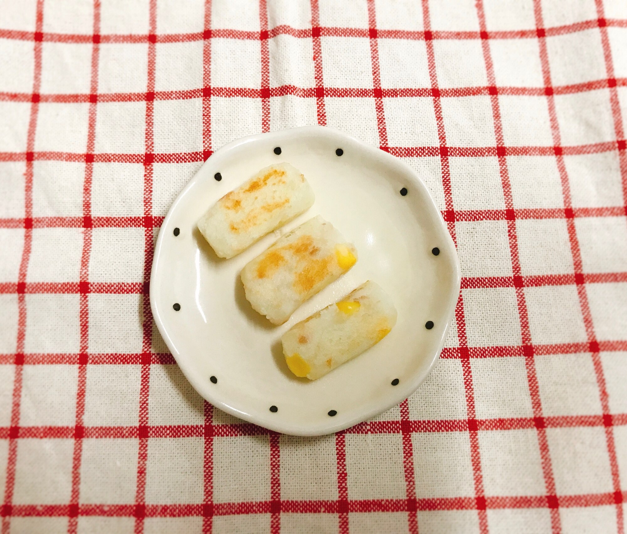 離乳食完了期 じゃがいもとコーンのおやき レシピ 作り方 By Cocopoteito 楽天レシピ 離乳食完了期 じゃがいもとコーンのおやき レシピ 作り方 By Cocopoteito 楽天レシピ