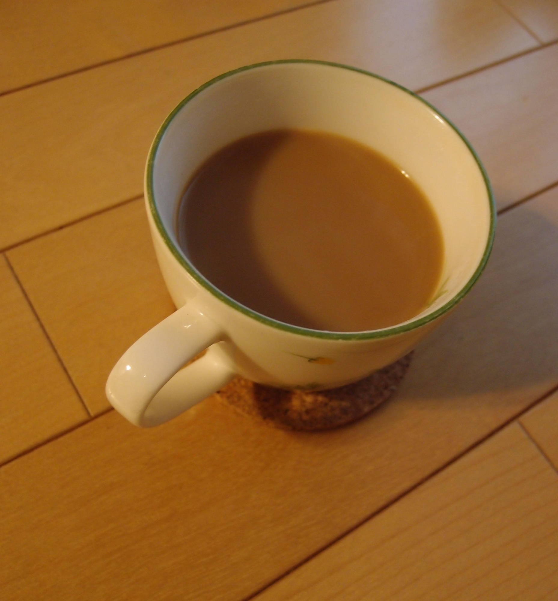 ホワイトチョコ入り豆乳コーヒー