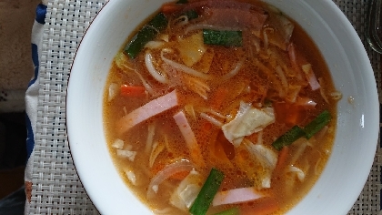 麺無し味噌ラーメン風野菜鍋