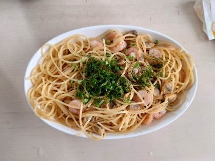 今日はシーフードパスタを作りました。同じ麺類と言う事で作ったよレポートを送らせて頂きました。