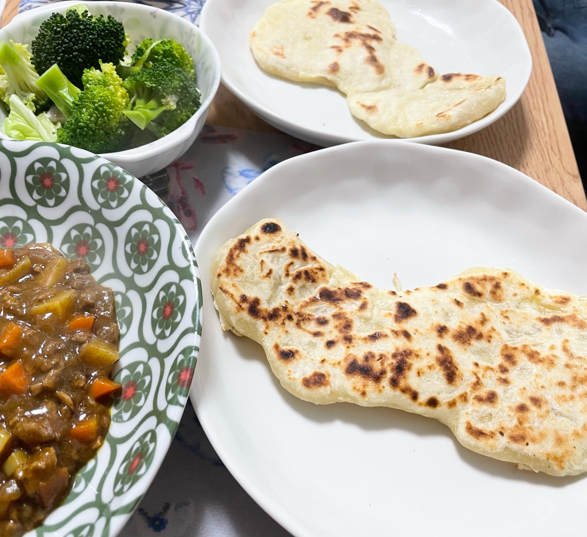 簡単に作れるカレー用ナン